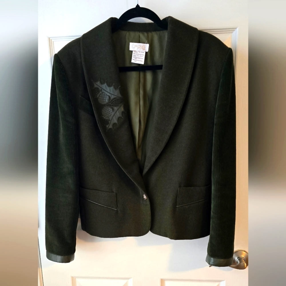 COMPLICE GENNY Vintage Wool Blazer Women Size 12. Olive Color